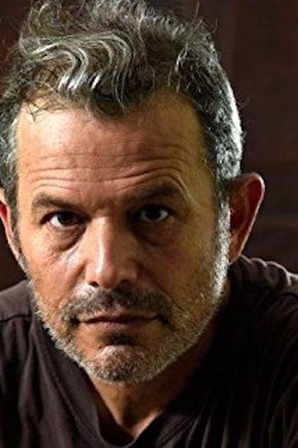 Сериалы и фильмы с Рэми Хьюбергер в качестве 720, 1080 Hd на Эмбликс Подборка фильмов с Рэми Хьюбергер online на Emblix