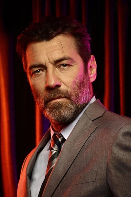 Сериалы и фильмы с Яннис Станкоглу в качестве 720, 1080 Hd на Эмбликс Подборка фильмов с Яннис Станкоглу online на Emblix