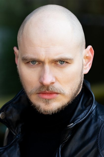 Сериалы и фильмы с Markoolio в качестве 720, 1080 Hd на Эмбликс Подборка фильмов с Markoolio online на Emblix