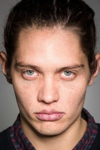 Сериалы и фильмы с Alián Devetac в качестве 720, 1080 Hd на Эмбликс Подборка фильмов с Alián Devetac online на Emblix