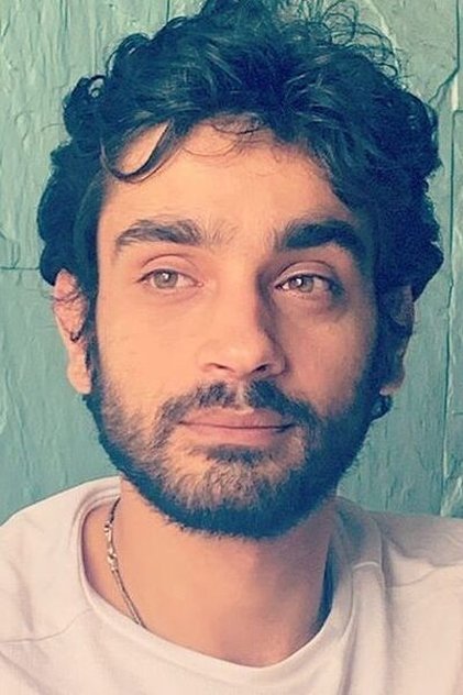 Сериалы и фильмы с Kunj Anand в качестве 720, 1080 Hd на Эмбликс Подборка фильмов с Kunj Anand online на Emblix