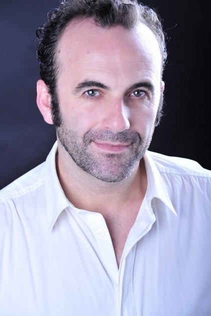 Сериалы и фильмы с Antonio Reyes в качестве 720, 1080 Hd на Эмбликс Подборка фильмов с Antonio Reyes online на Emblix