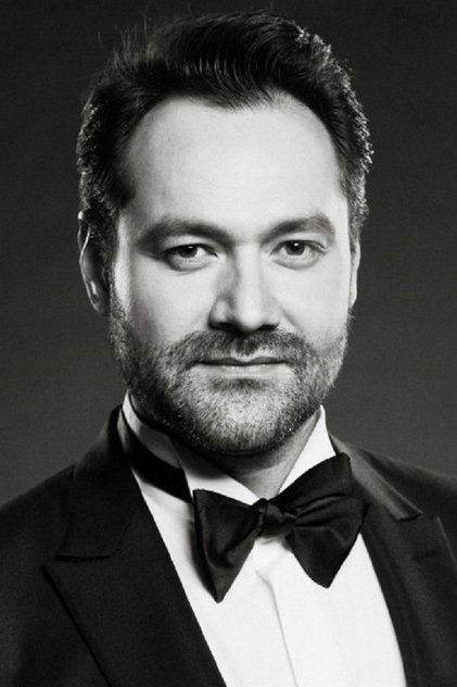 Сериалы и фильмы с Ильдар Амирович Абдразаков в качестве 720, 1080 Hd на Эмбликс Подборка фильмов с Ильдар Амирович Абдразаков online на Emblix
