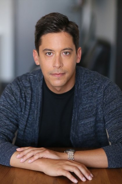 Сериалы и фильмы с Michael J. Knowles в качестве 720, 1080 Hd на Эмбликс Подборка фильмов с Michael J. Knowles online на Emblix