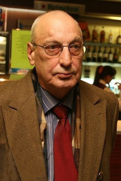 Сериалы и фильмы с Армен Николаевич Медведев в качестве 720, 1080 Hd на Эмбликс Подборка фильмов с Армен Николаевич Медведев online на Emblix