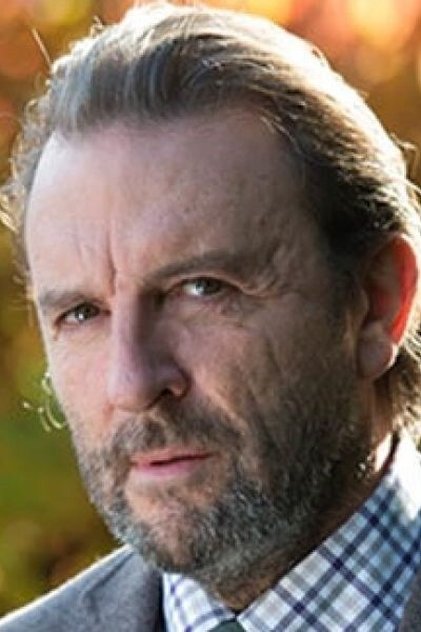 Сериалы и фильмы с Финтан МакКиоун в качестве 720, 1080 Hd на Эмбликс Подборка фильмов с Финтан МакКиоун online на Emblix