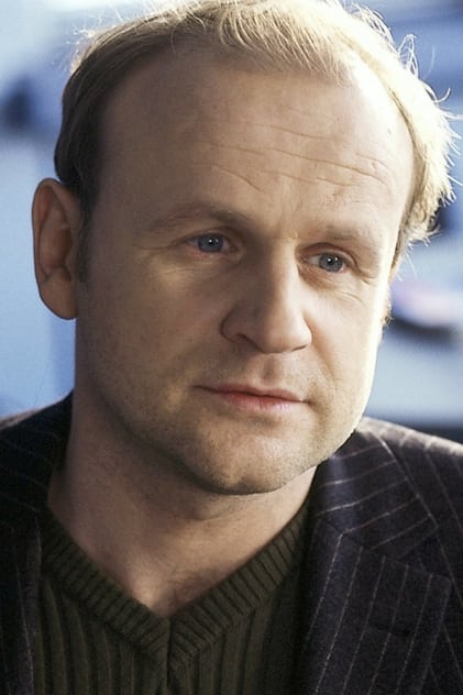 Сериалы и фильмы с Оливер Стоковски в качестве 720, 1080 Hd на Эмбликс Подборка фильмов с Оливер Стоковски online на Emblix