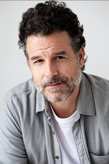 Сериалы и фильмы с Дэвид Самартин в качестве 720, 1080 Hd на Эмбликс Подборка фильмов с Дэвид Самартин online на Emblix