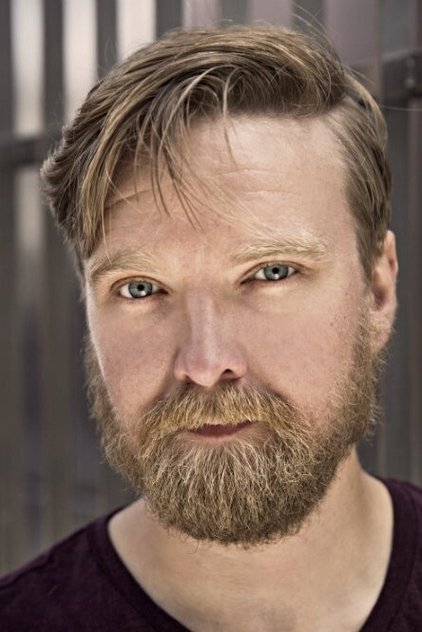 Сериалы и фильмы с Ciaran O'Grady в качестве 720, 1080 Hd на Эмбликс Подборка фильмов с Ciaran O'Grady online на Emblix
