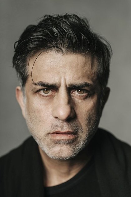 Сериалы и фильмы с Симоне Монтедоро в качестве 720, 1080 Hd на Эмбликс Подборка фильмов с Симоне Монтедоро online на Emblix
