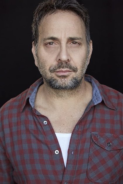 Сериалы и фильмы с Брэд Хеллер в качестве 720, 1080 Hd на Эмбликс Подборка фильмов с Брэд Хеллер online на Emblix