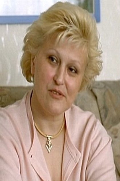 Сериалы и фильмы с Aysel Iscan в качестве 720, 1080 Hd на Эмбликс Подборка фильмов с Aysel Iscan online на Emblix