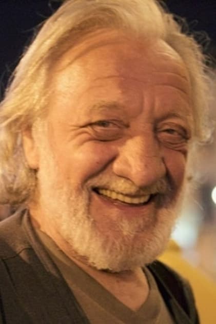 Сериалы и фильмы с Валерий Васильевич Саломахин в качестве 720, 1080 Hd на Эмбликс Подборка фильмов с Валерий Васильевич Саломахин online на Emblix