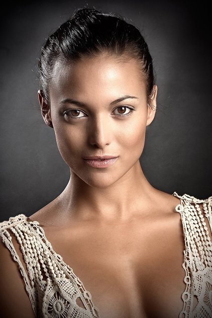 Сериалы и фильмы с Elisa Mouliaá в качестве 720, 1080 Hd на Эмбликс Подборка фильмов с Elisa Mouliaá online на Emblix