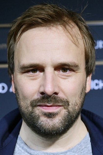 Сериалы и фильмы с Руне Денстад Лангло в качестве 720, 1080 Hd на Эмбликс Подборка фильмов с Руне Денстад Лангло online на Emblix