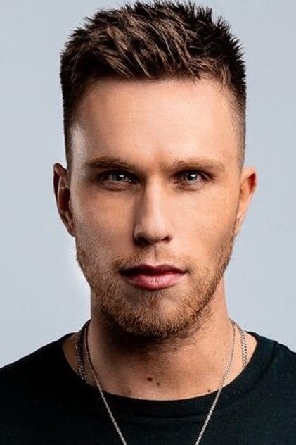 Сериалы и фильмы с Ники Ромеро в качестве 720, 1080 Hd на Эмбликс Подборка фильмов с Ники Ромеро online на Emblix
