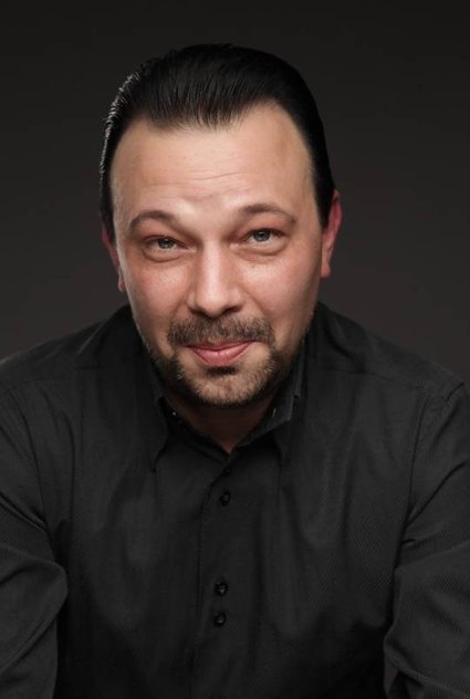 Сериалы и фильмы с Дмитрий Сафронов в качестве 720, 1080 Hd на Эмбликс Подборка фильмов с Дмитрий Сафронов online на Emblix