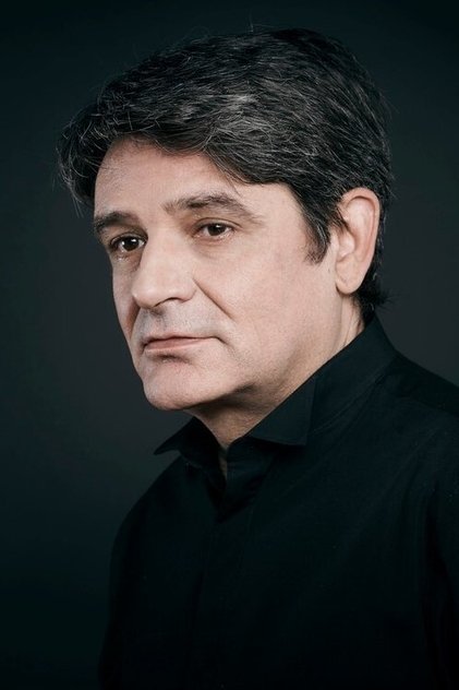 Сериалы и фильмы с Albert Ribalta в качестве 720, 1080 Hd на Эмбликс Подборка фильмов с Albert Ribalta online на Emblix