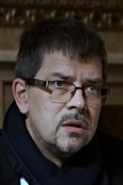 Сериалы и фильмы с Алексей Петров в качестве 720, 1080 Hd на Эмбликс Подборка фильмов с Алексей Петров online на Emblix