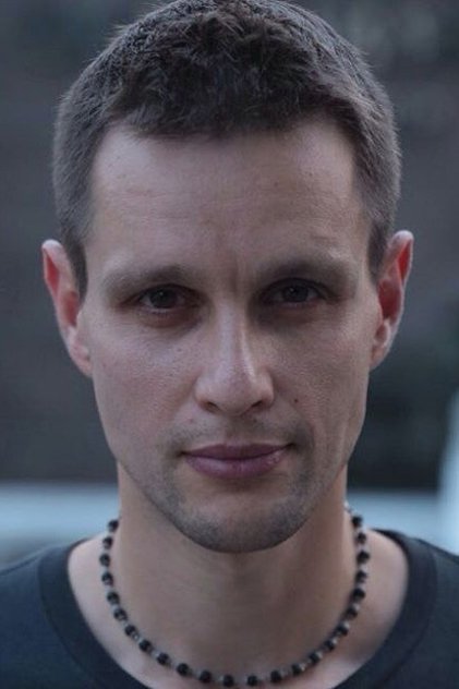 Сериалы и фильмы с Илья Ларинов в качестве 720, 1080 Hd на Эмбликс Подборка фильмов с Илья Ларинов online на Emblix