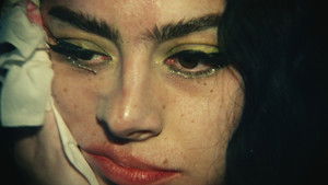 Момент кадр 16 в качестве на Эмбликс Момент кадр 16 онлайн-кинотеатр Эмбликс