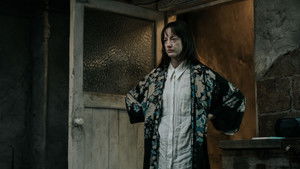 На цепи кадр 5 в качестве на Эмбликс На цепи кадр 5 онлайн-кинотеатр Эмбликс