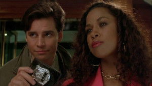 Нелегальный блюз кадр 2 в качестве на Эмбликс Нелегальный блюз кадр 2 онлайн-кинотеатр Эмбликс