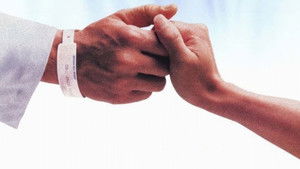 Доктор кадр 9 в качестве на Эмбликс Доктор кадр 9 онлайн-кинотеатр Эмбликс