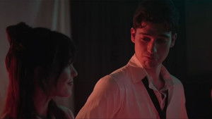 Карантин кадр 3 в качестве на Эмбликс Карантин кадр 3 онлайн-кинотеатр Эмбликс