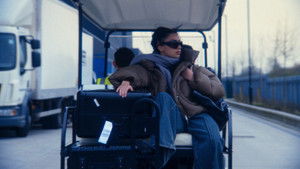 Момент кадр 24 в качестве на Эмбликс Момент кадр 24 онлайн-кинотеатр Эмбликс