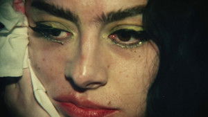 Момент кадр 3 в качестве на Эмбликс Момент кадр 3 онлайн-кинотеатр Эмбликс