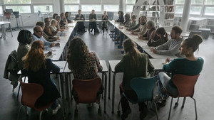 На произвол судьбы кадр 5 в качестве на Эмбликс На произвол судьбы кадр 5 онлайн-кинотеатр Эмбликс