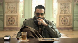 Специалист кадр 13 в качестве на Эмбликс Специалист кадр 13 онлайн-кинотеатр Эмбликс