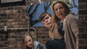 Никто кадр 18 в качестве на Эмбликс Никто кадр 18 онлайн-кинотеатр Эмбликс