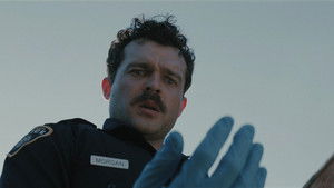 Орудия кадр 77 в качестве на Эмбликс Орудия кадр 77 онлайн-кинотеатр Эмбликс