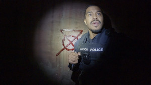 Оно. Дом зла кадр 2 в качестве на Эмбликс Оно. Дом зла кадр 2 онлайн-кинотеатр Эмбликс