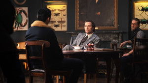 Джентльмены кадр 27 в качестве на Эмбликс Джентльмены кадр 27 онлайн-кинотеатр Эмбликс