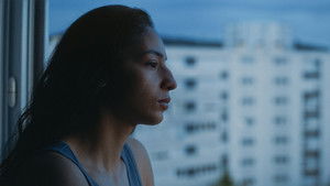 Младшая сестра кадр 1 в качестве на Эмбликс Младшая сестра кадр 1 онлайн-кинотеатр Эмбликс