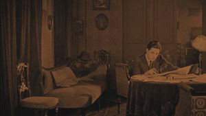 Жилец кадр 15 в качестве на Эмбликс Жилец кадр 15 онлайн-кинотеатр Эмбликс