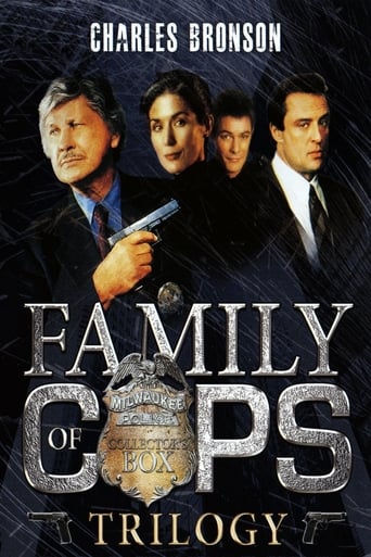 Коллекция всех эпизодов Family of Cops онлайн на Эмбликс