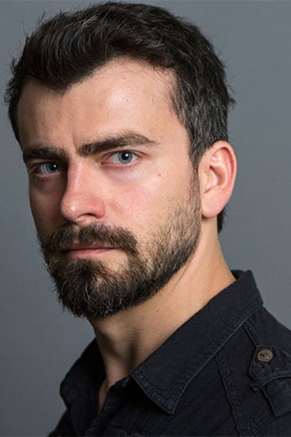 Подборка фильмов с Толга Искит online на Emblix