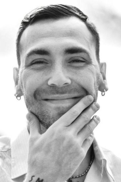 Подборка фильмов с Lachlan Forbes online на Emblix