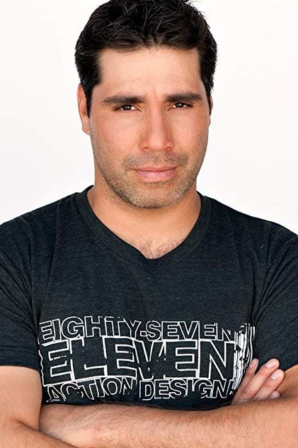 Подборка фильмов с Daniel Hernández online на Emblix