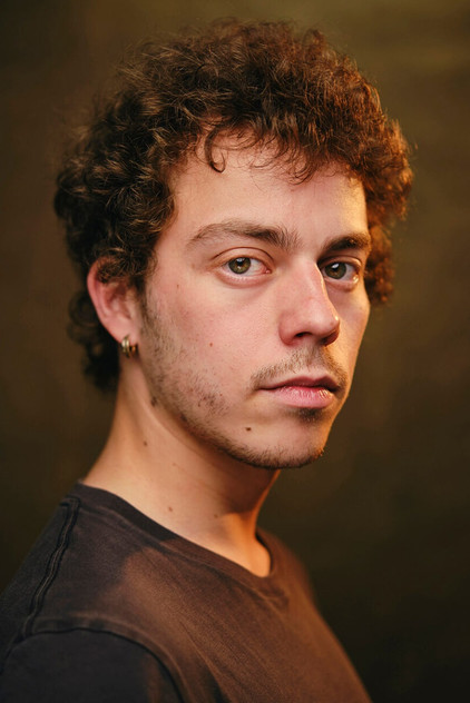 Подборка фильмов с Gustavo Caldeira online на Emblix