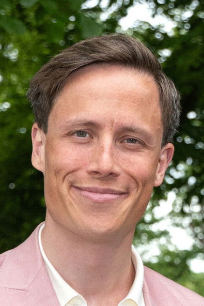 Подборка фильмов с Эмиль Гукильд online на Emblix