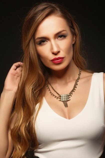 Подборка фильмов с Кимья Гёкче Айтач online на Emblix