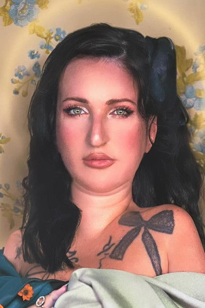 Подборка фильмов с Люси Карраско online на Emblix