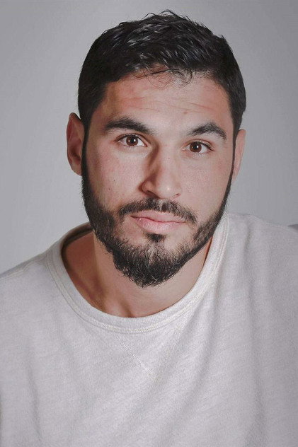 Подборка фильмов с Mourad Tahar Boussatha online на Emblix