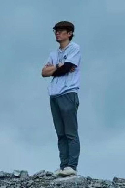 Подборка фильмов с 万力 online на Emblix