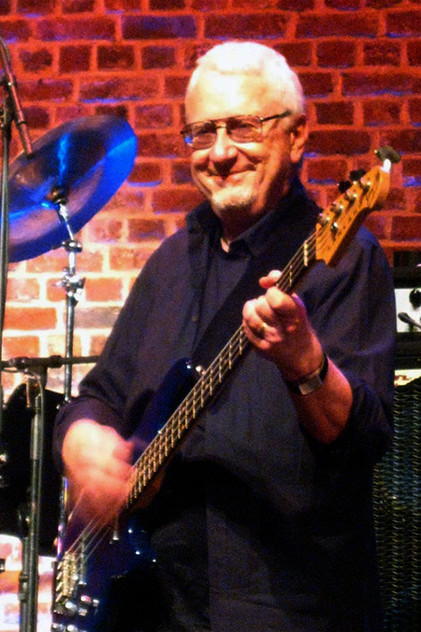 Подборка фильмов с Джерри Шефф online на Emblix